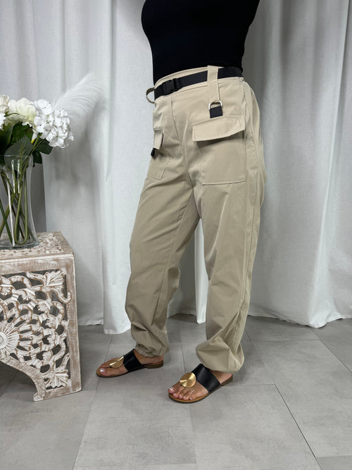 Pantalon beige Lara Croft